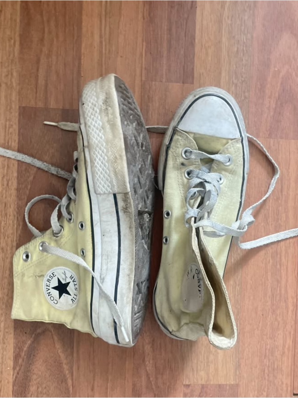 Converse High Top Sneakers in Light Yellow and White